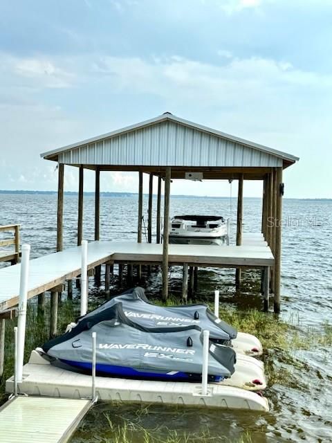 A home in OCKLAWAHA