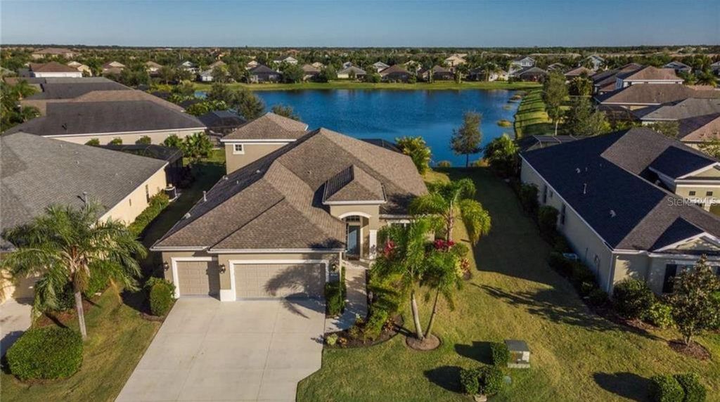 Photo of 12051 Forest Park Circle, Bradenton, FL 34211 (MLS # A4659047)