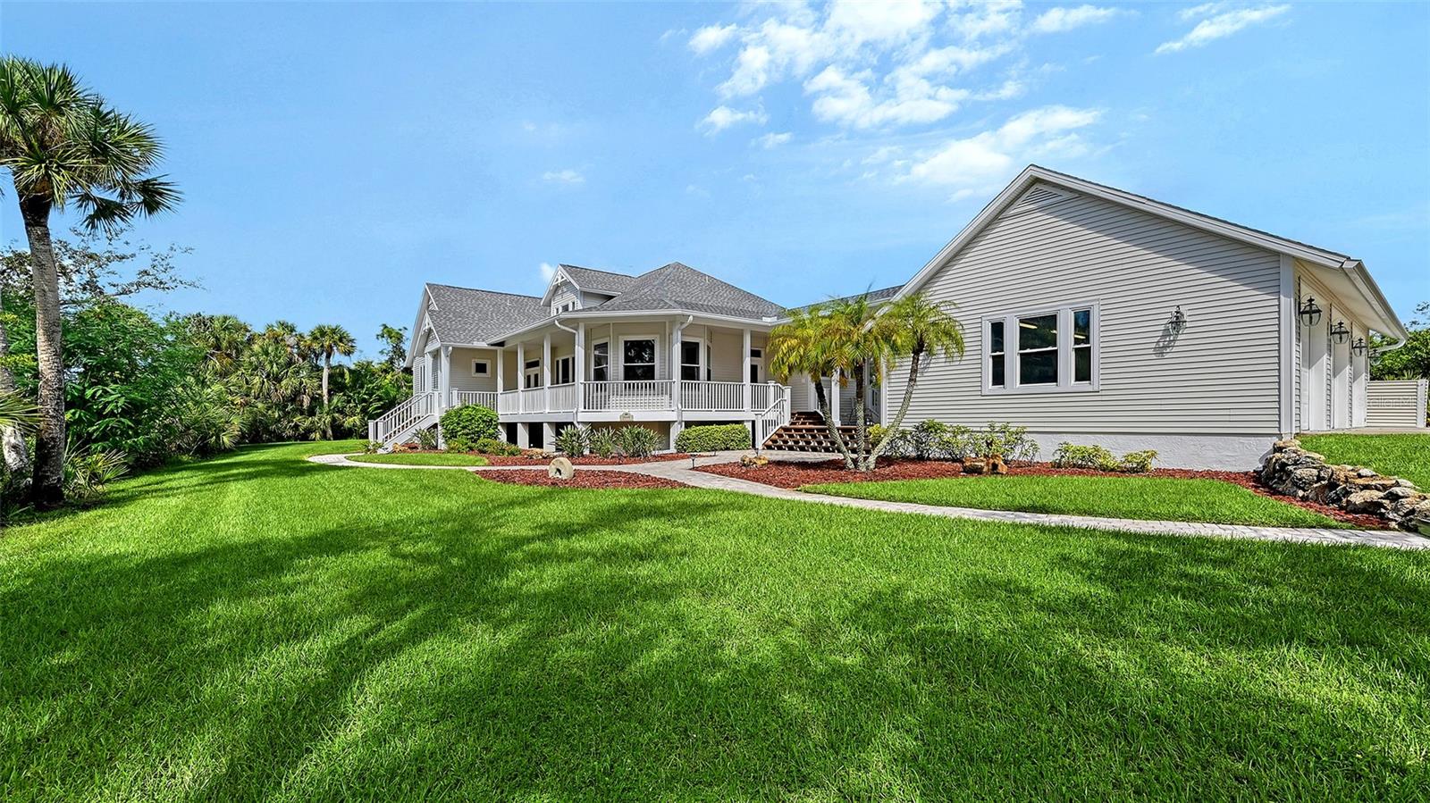 HERITAGE OAKS AT SHAMROCK SHORES 1ST ADD - Residential