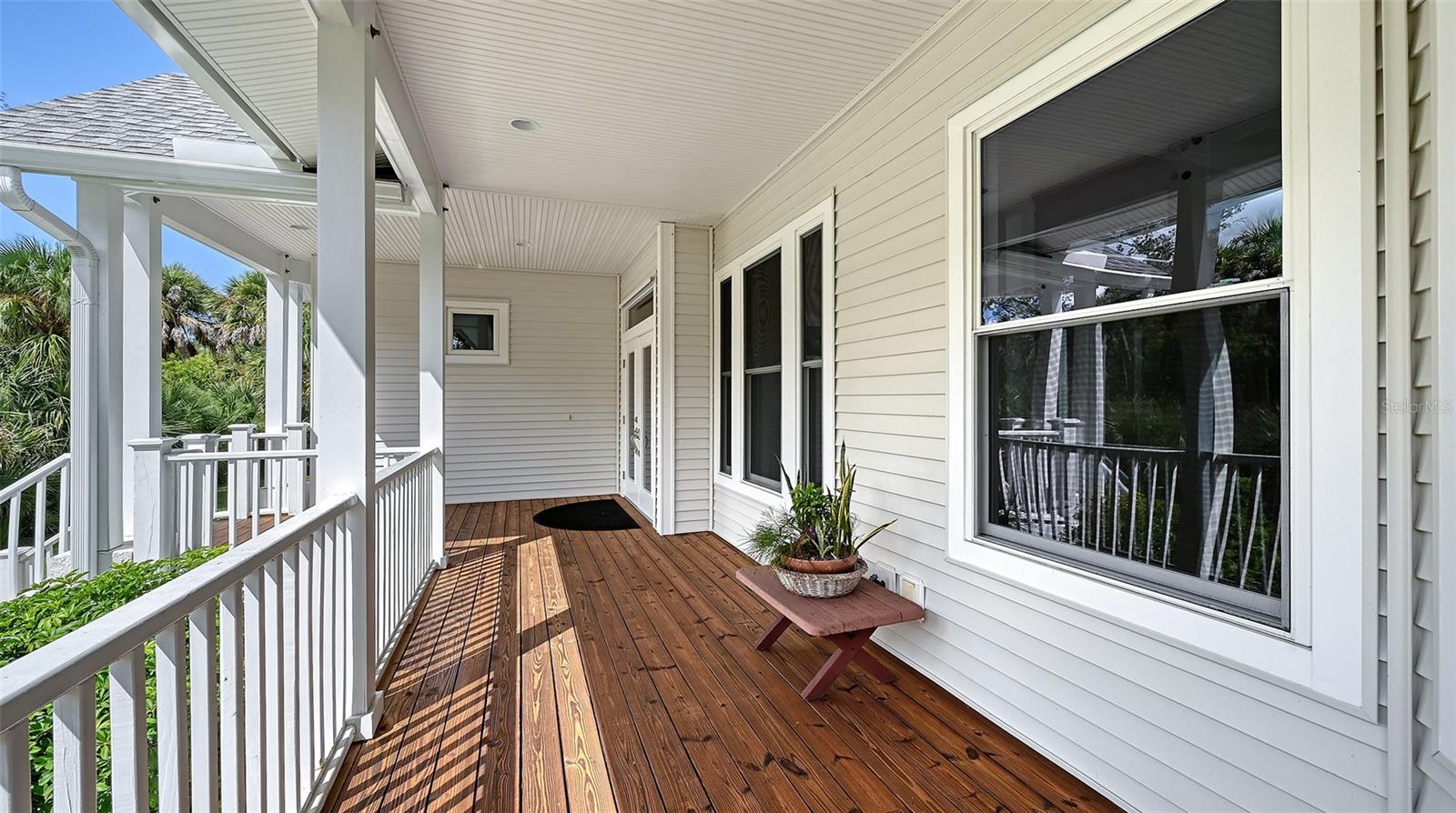 HERITAGE OAKS AT SHAMROCK SHORES 1ST ADD - Residential