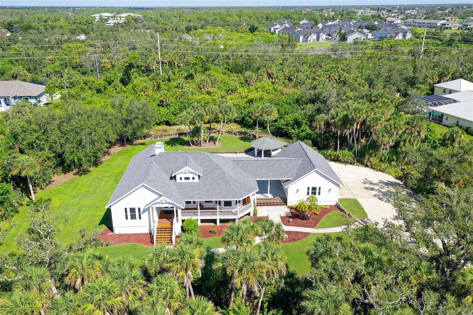 HERITAGE OAKS AT SHAMROCK SHORES 1ST ADD - Residential