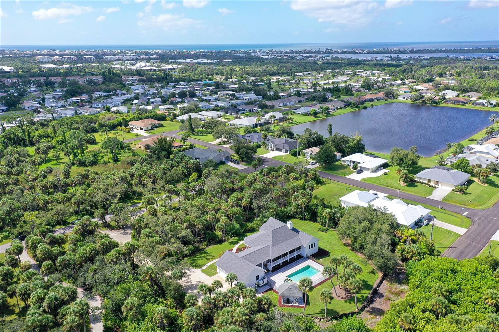 HERITAGE OAKS AT SHAMROCK SHORES 1ST ADD - Residential
