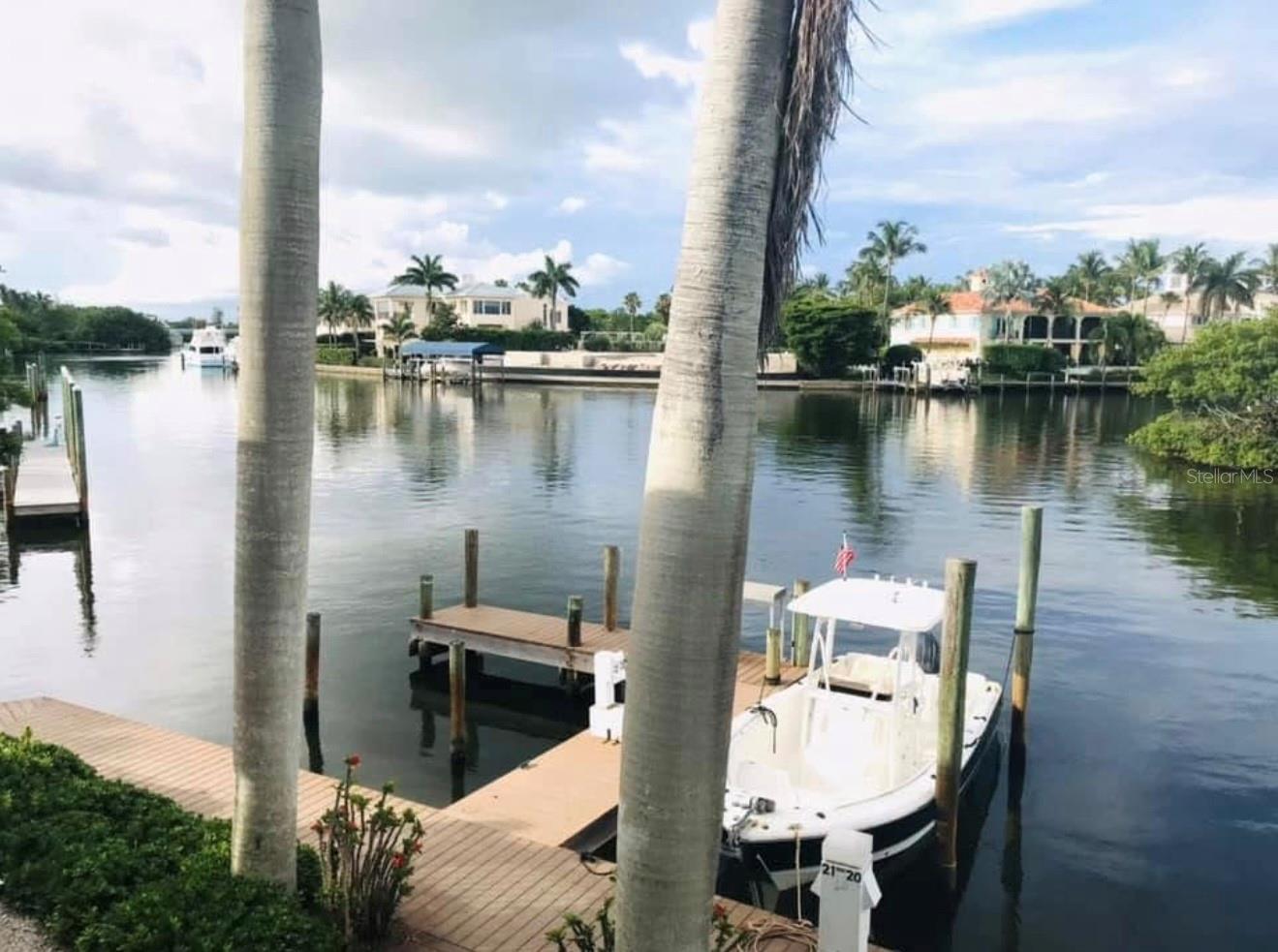 HERITAGE OAKS AT SHAMROCK SHORES 1ST ADD - Residential