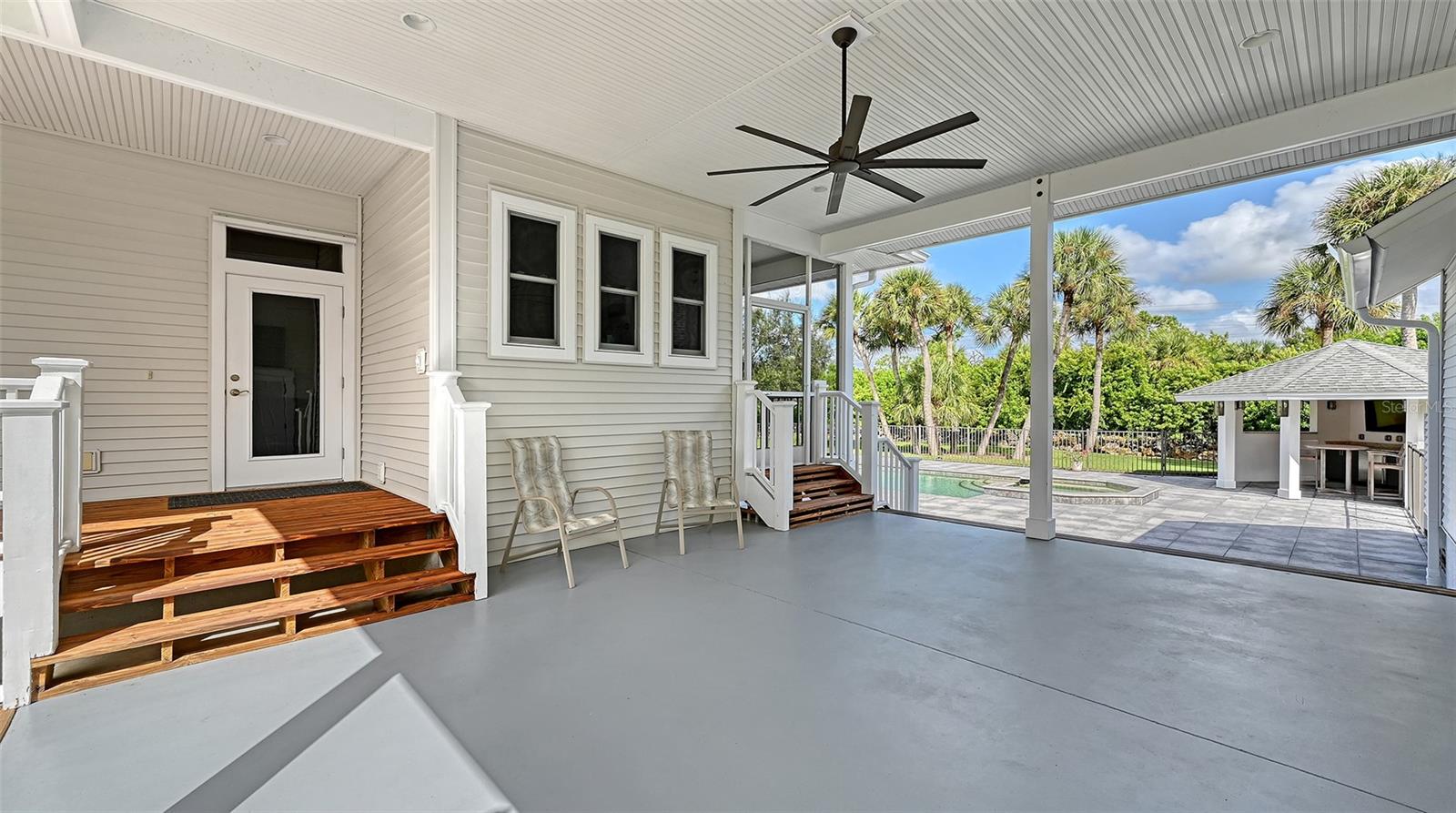 HERITAGE OAKS AT SHAMROCK SHORES 1ST ADD - Residential