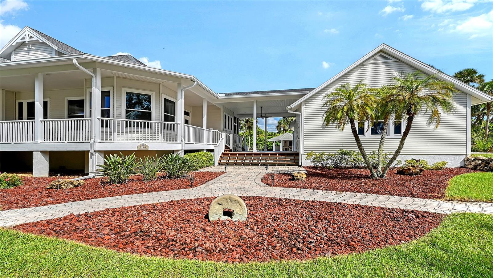 HERITAGE OAKS AT SHAMROCK SHORES 1ST ADD - Residential