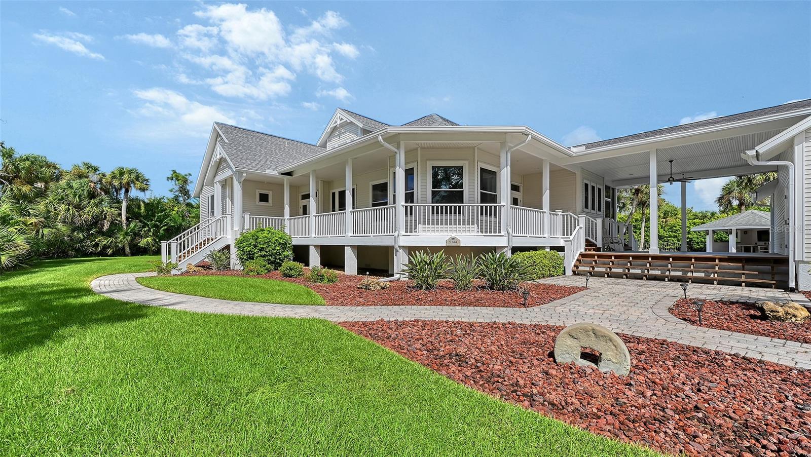 HERITAGE OAKS AT SHAMROCK SHORES 1ST ADD - Residential