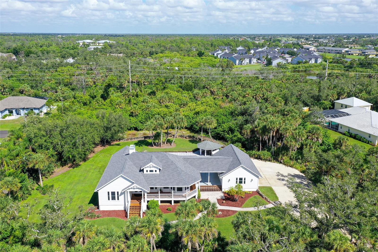 HERITAGE OAKS AT SHAMROCK SHORES 1ST ADD - Residential