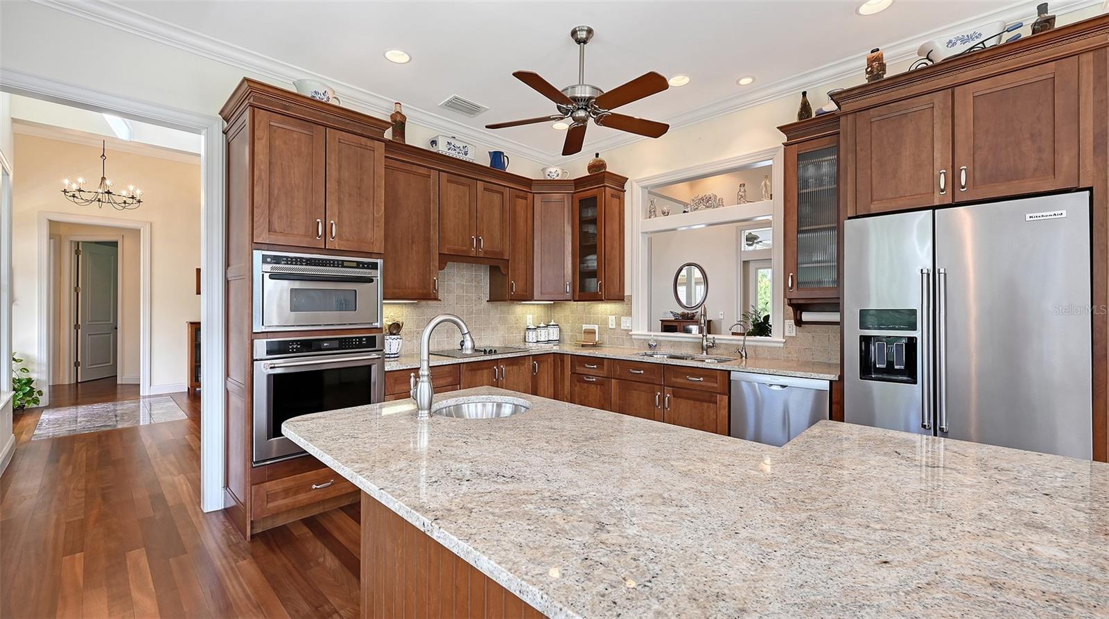 HERITAGE OAKS AT SHAMROCK SHORES 1ST ADD - Residential