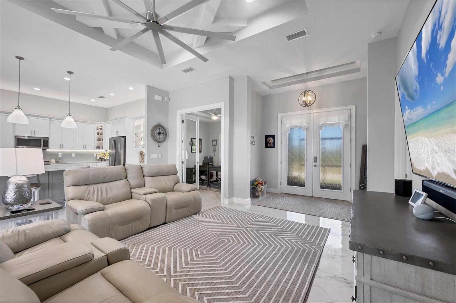 ROTONDA WEST PINE VALLEY - Residential