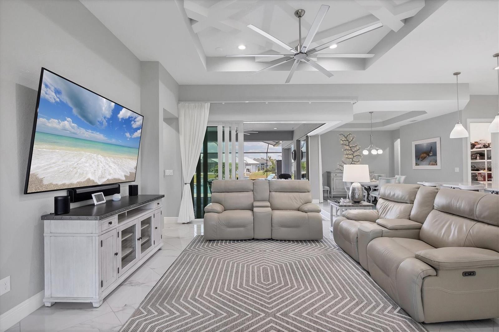 ROTONDA WEST PINE VALLEY - Residential