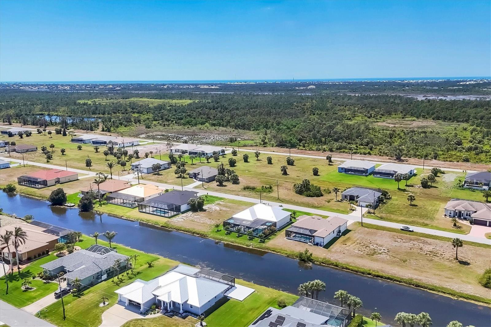 ROTONDA WEST PINE VALLEY - Residential