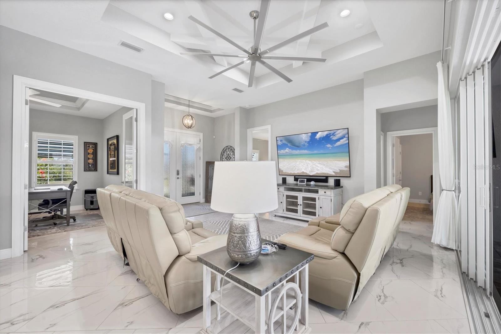 ROTONDA WEST PINE VALLEY - Residential