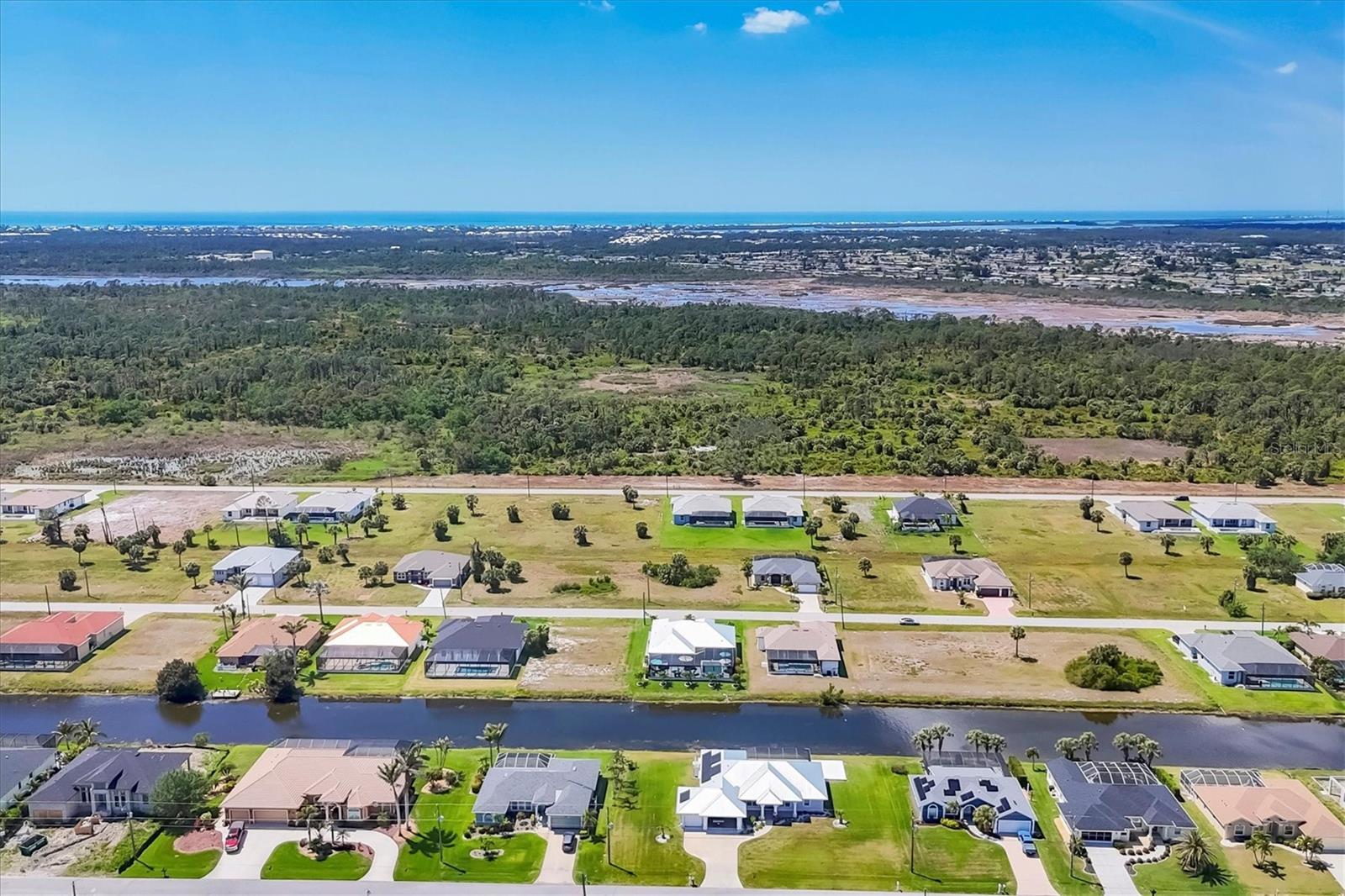 ROTONDA WEST PINE VALLEY - Residential