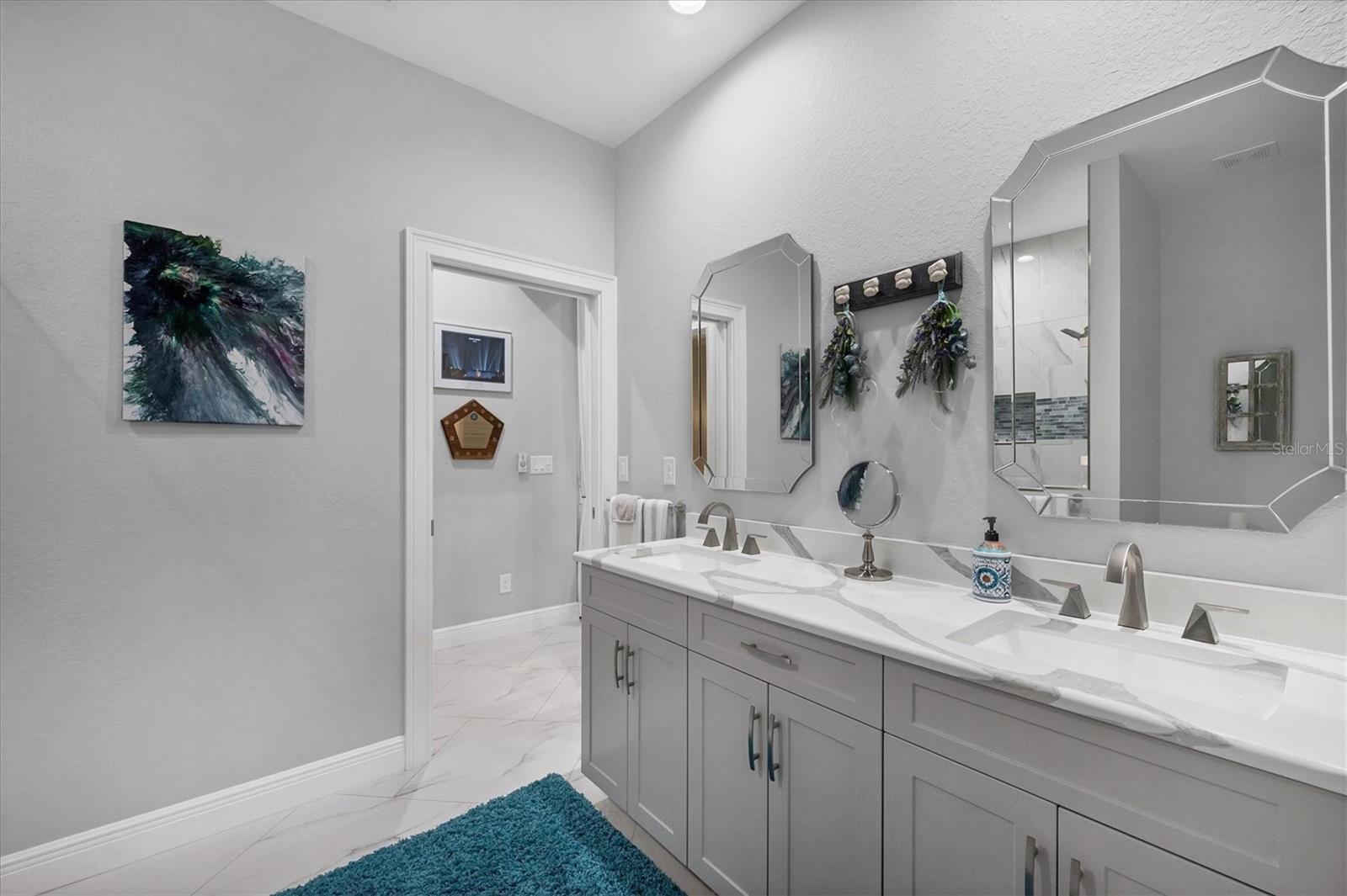 ROTONDA WEST PINE VALLEY - Residential