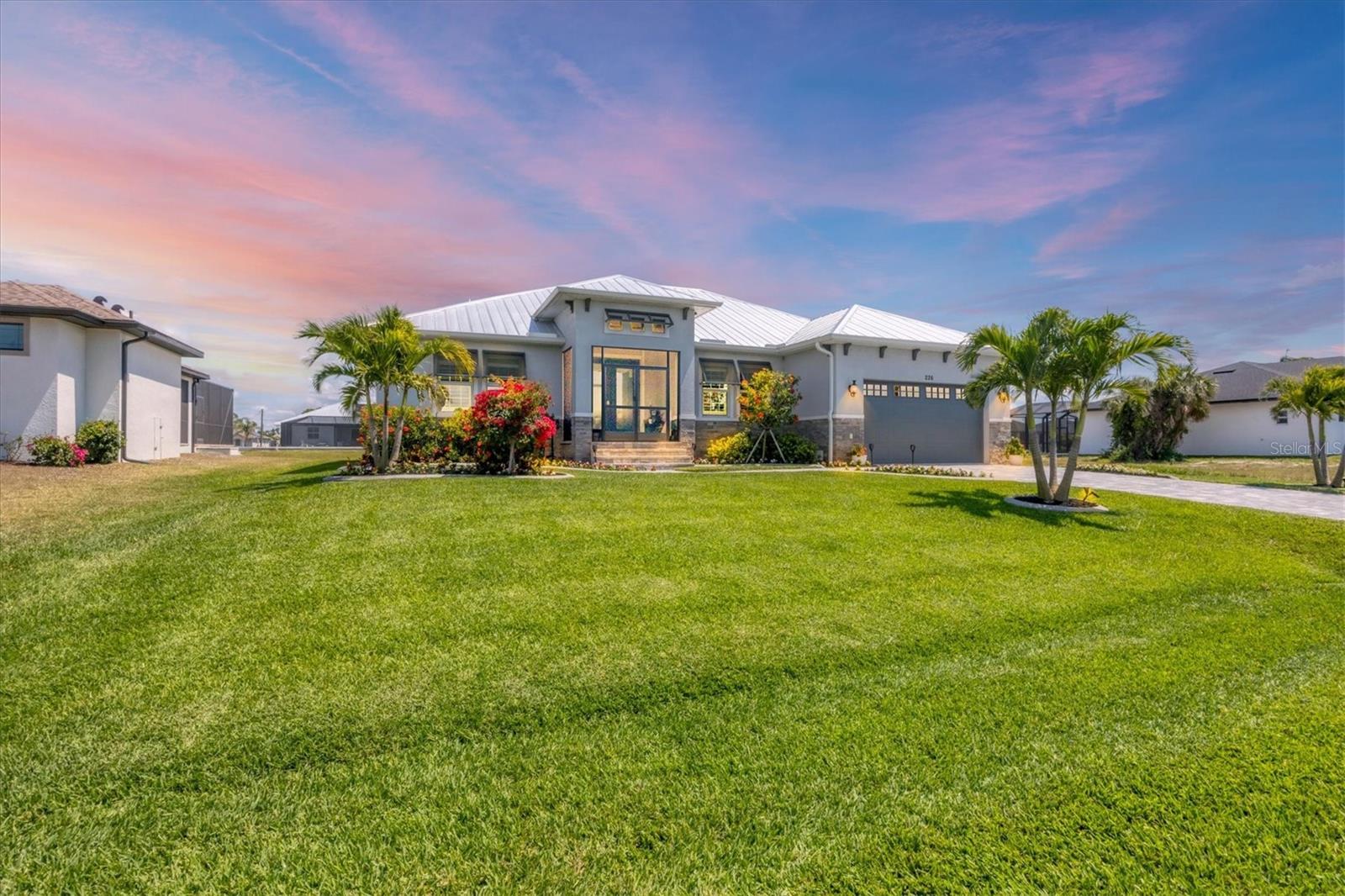 ROTONDA WEST PINE VALLEY - Residential