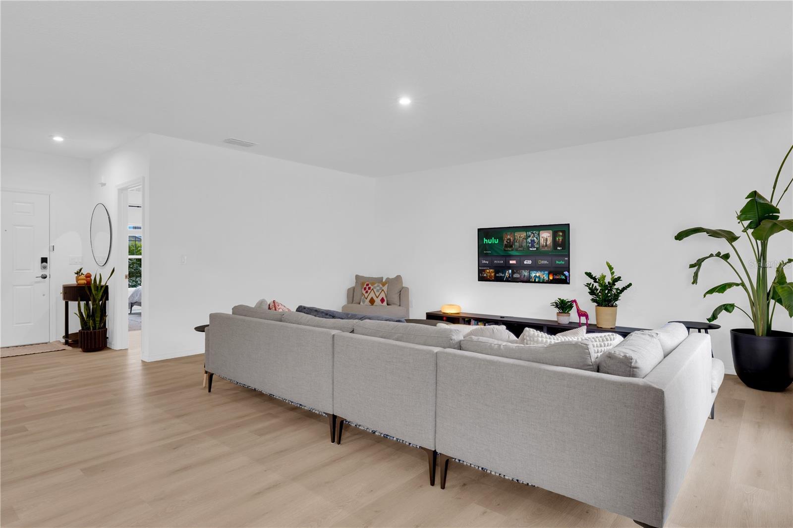 SOUTHERN PINES PH 4 - Residential Lease