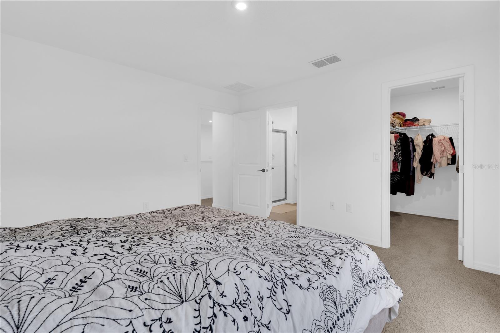 SOUTHERN PINES PH 4 - Residential Lease