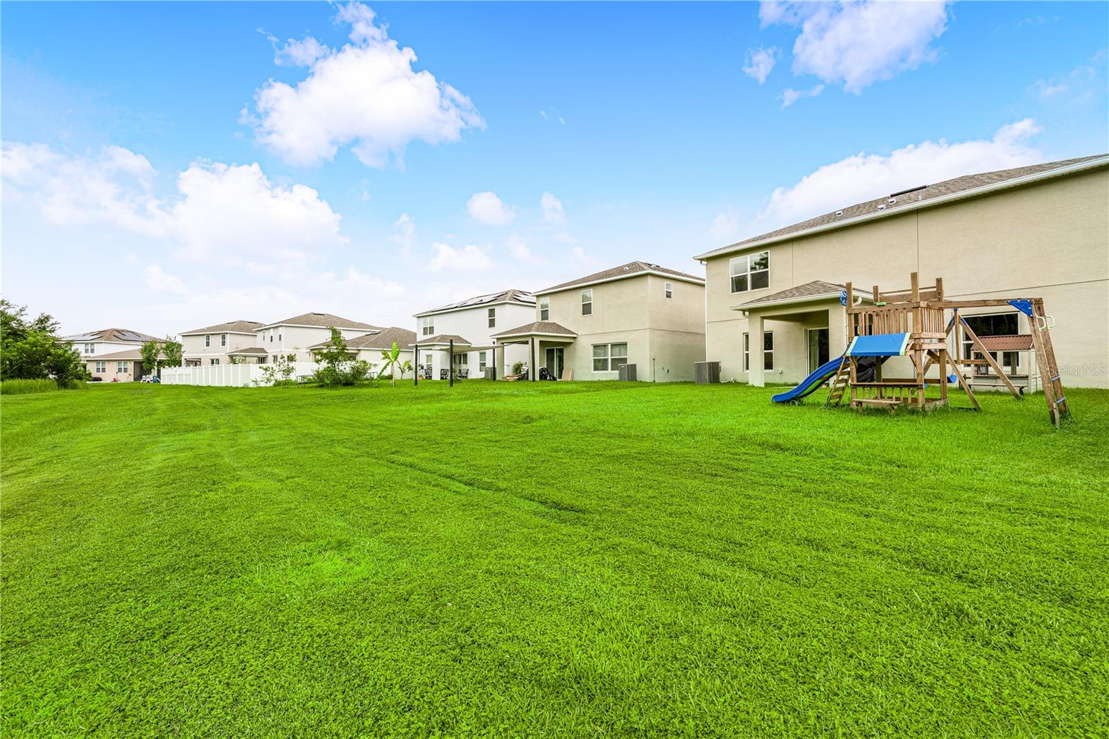 SOUTHERN PINES PH 4 - Residential Lease