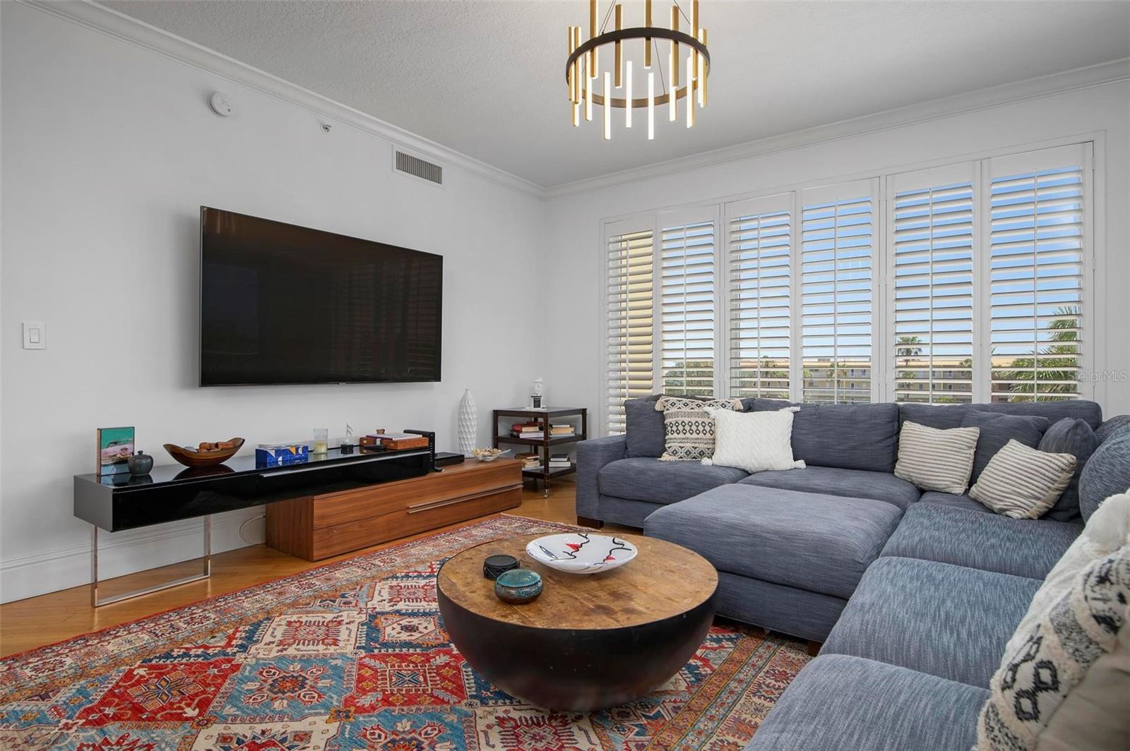 SOMERSET CAY - Residential Lease