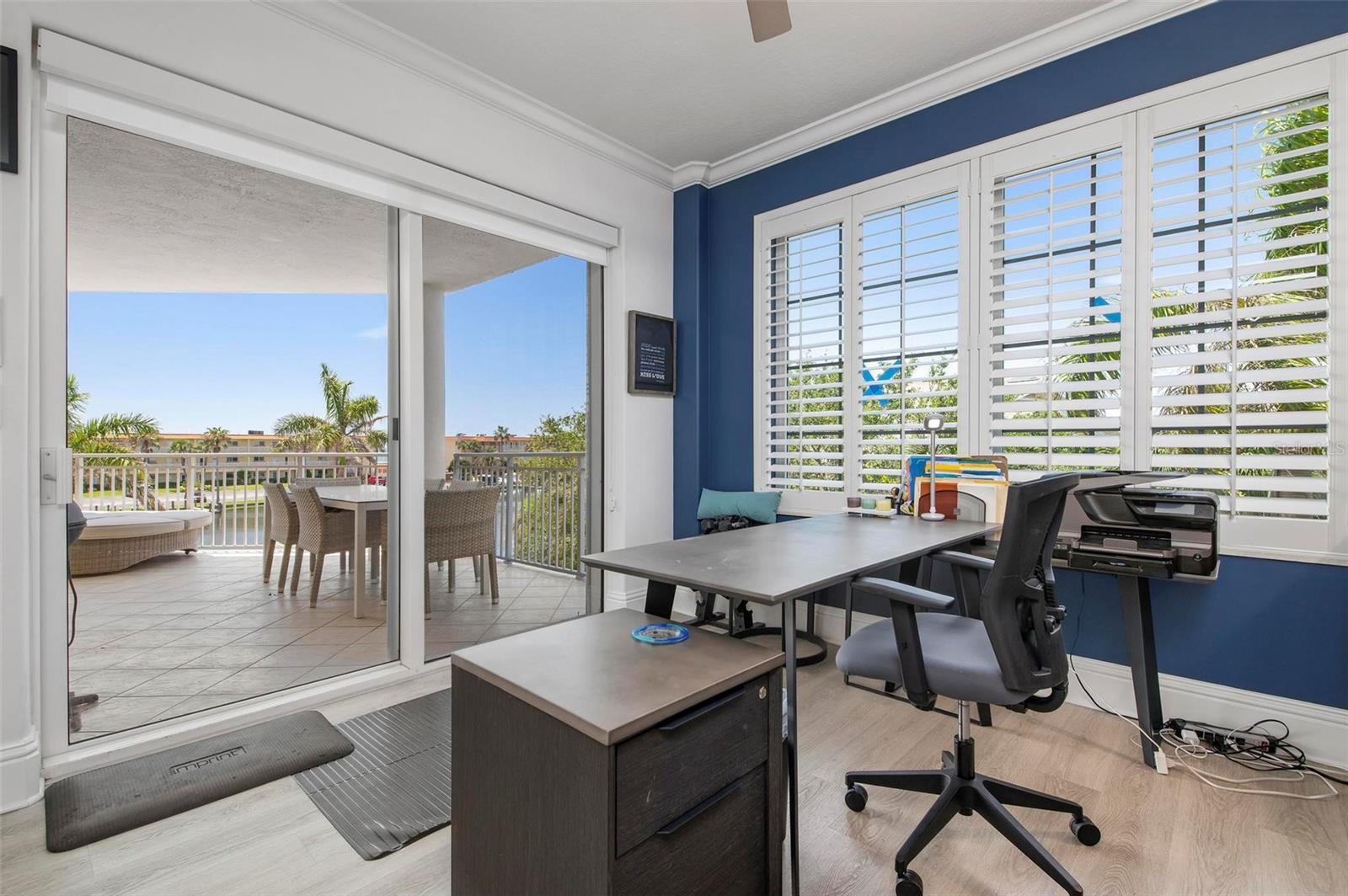 SOMERSET CAY - Residential Lease