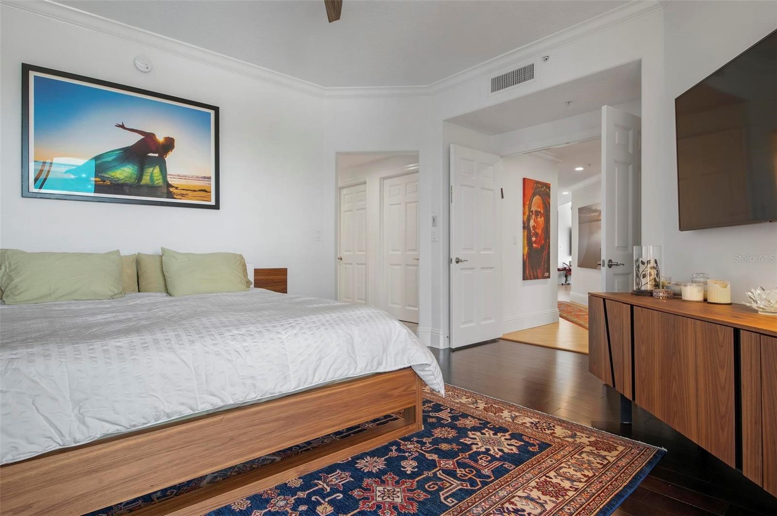 SOMERSET CAY - Residential Lease