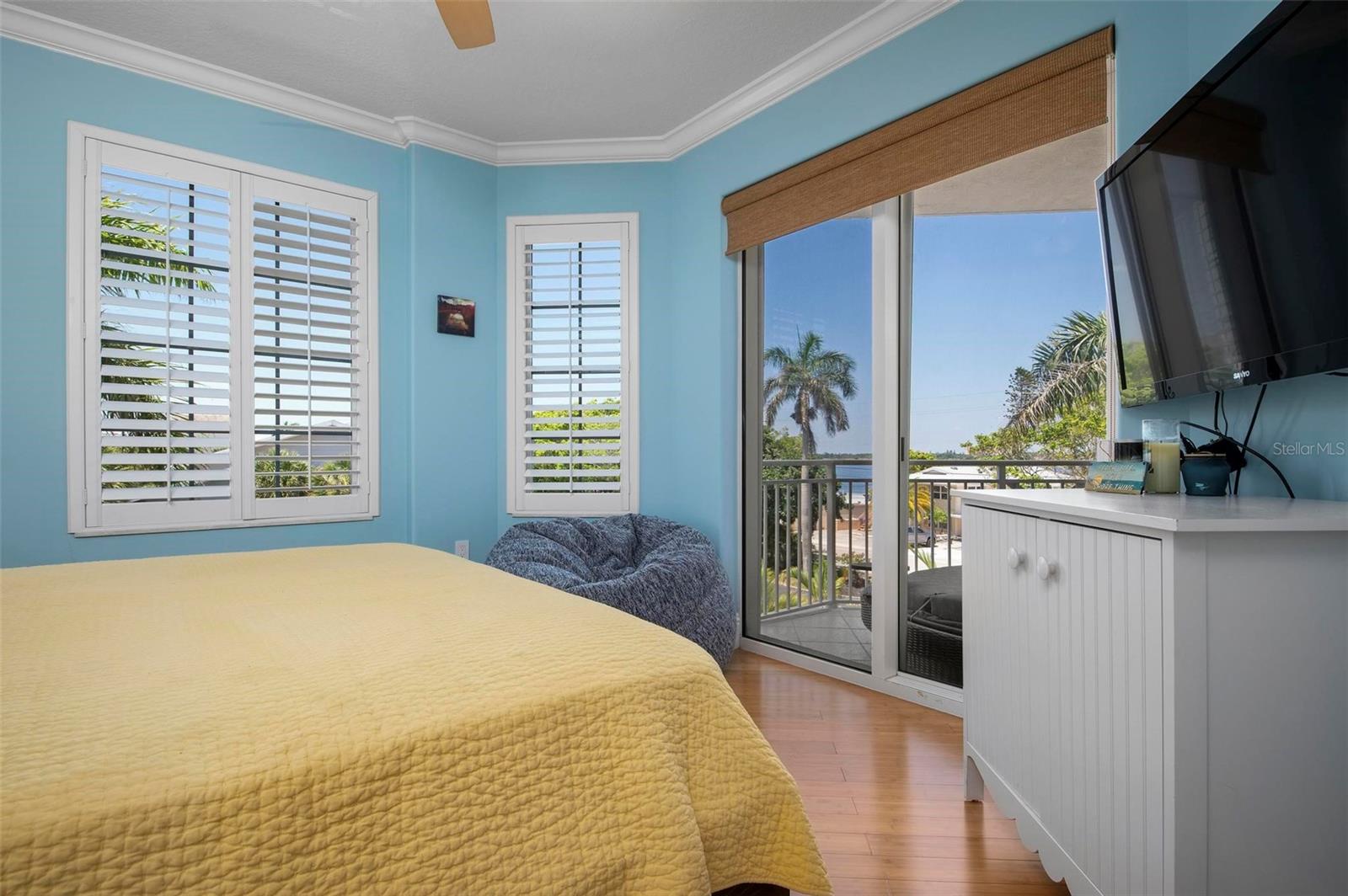 SOMERSET CAY - Residential Lease