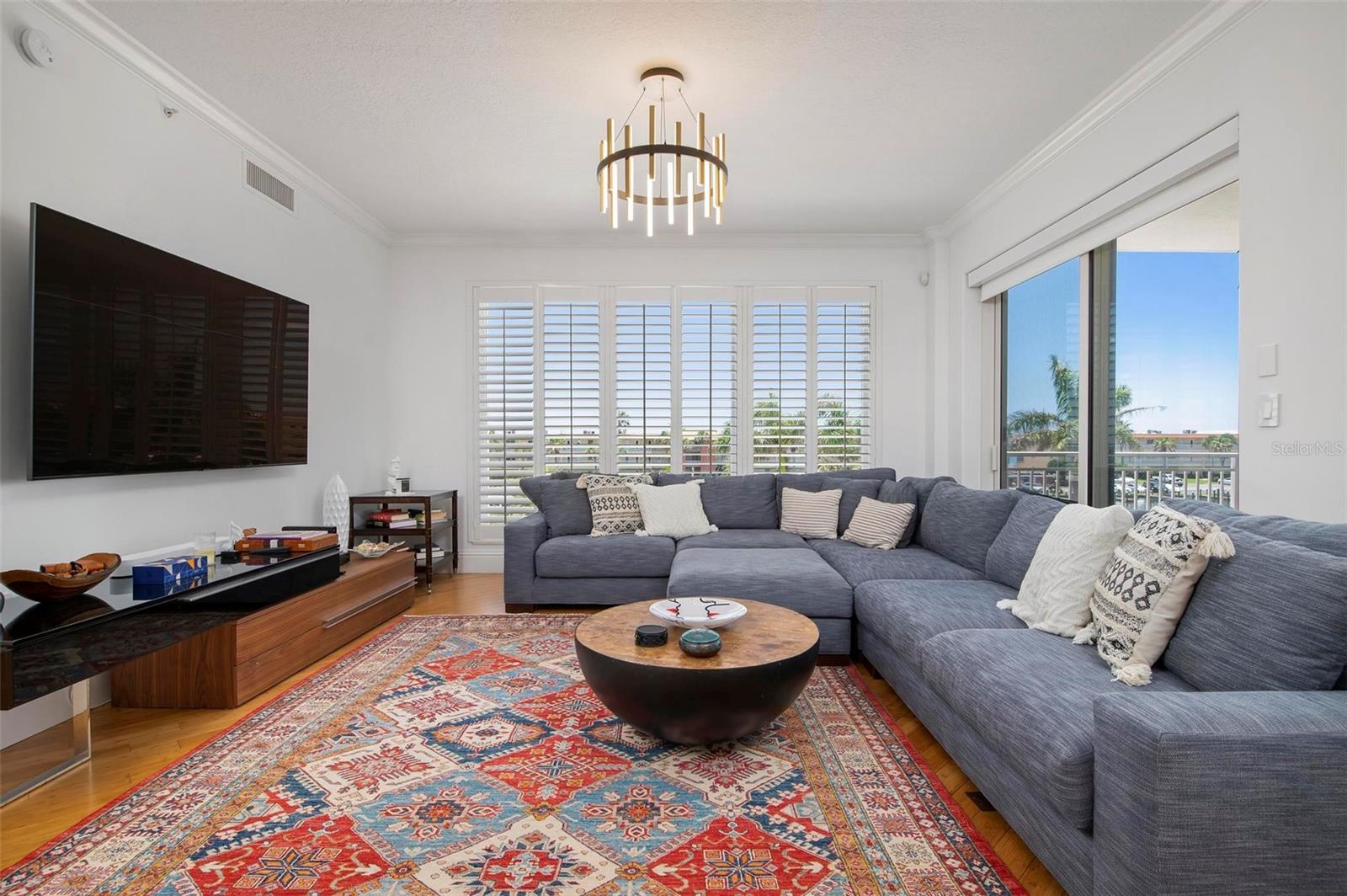SOMERSET CAY - Residential Lease