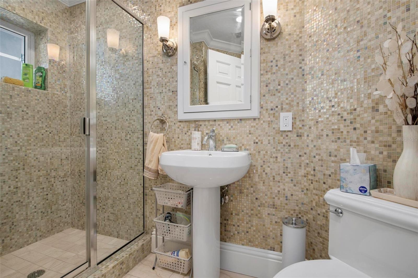 SOMERSET CAY - Residential Lease