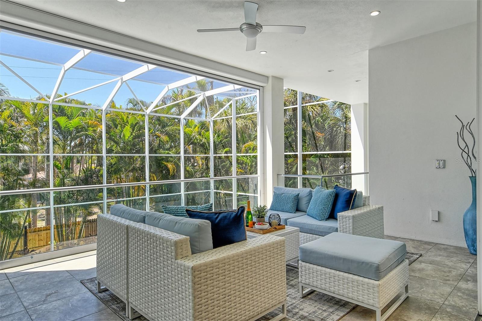 SAINT ARMANDS DIV JOHN RINGLING ESTATES - Residential