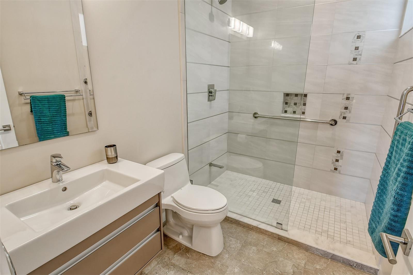 SAINT ARMANDS DIV JOHN RINGLING ESTATES - Residential