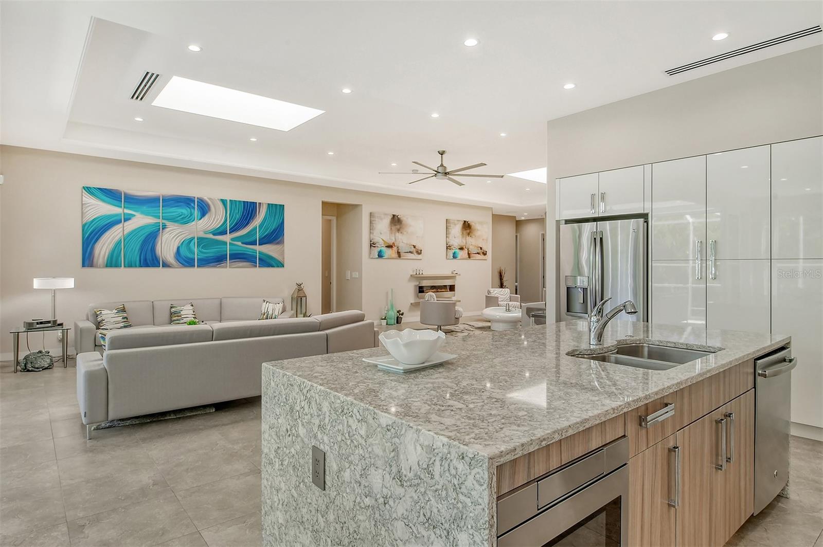 SAINT ARMANDS DIV JOHN RINGLING ESTATES - Residential