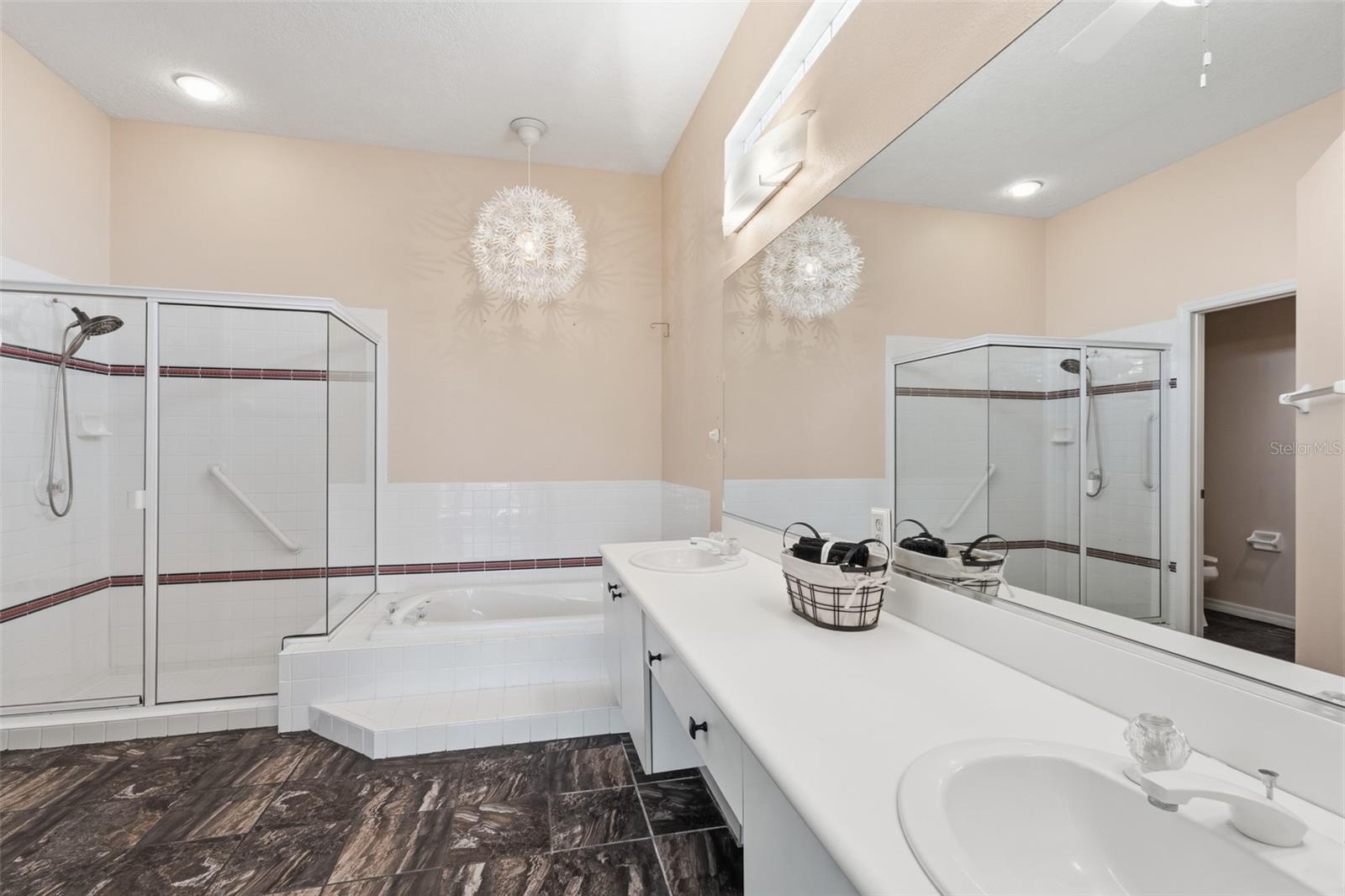 ROSEDALE 2 - Residential