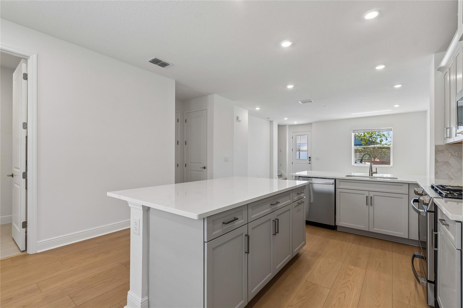 SEAFLOWER - Residential