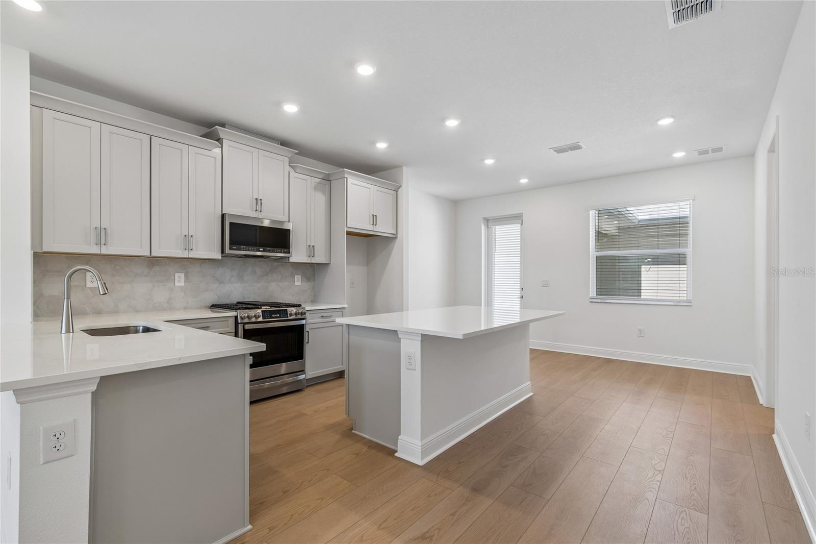 SEAFLOWER - Residential