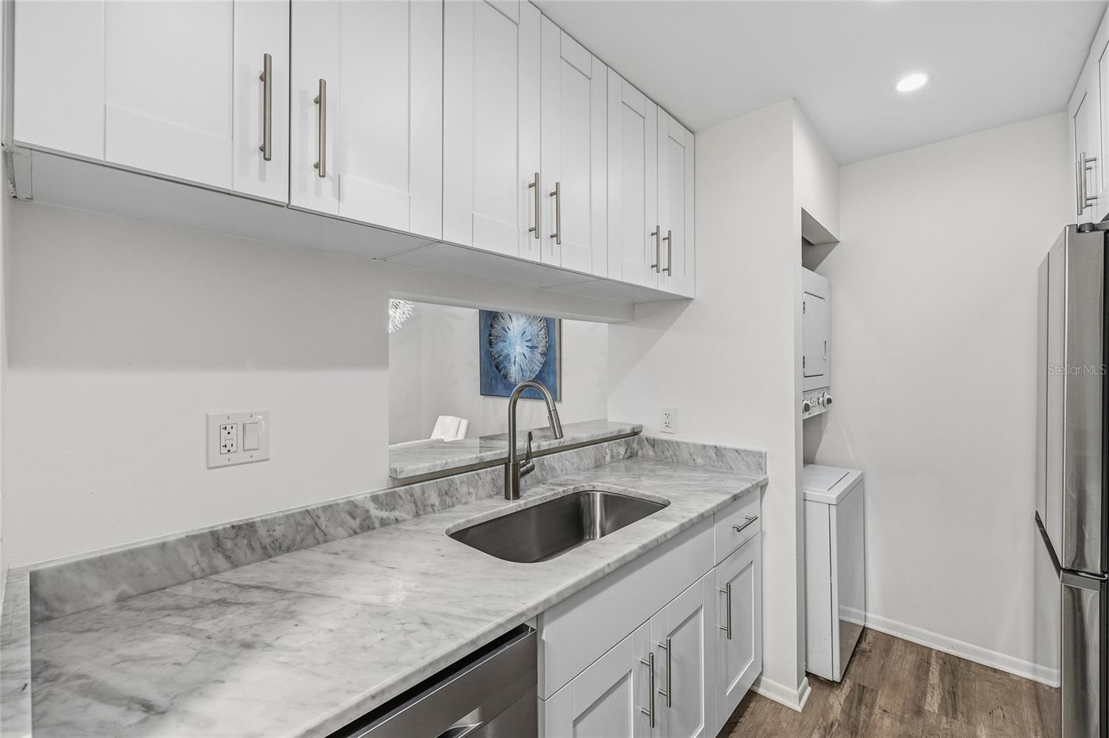 MOORINGS THE CONDO - Residential