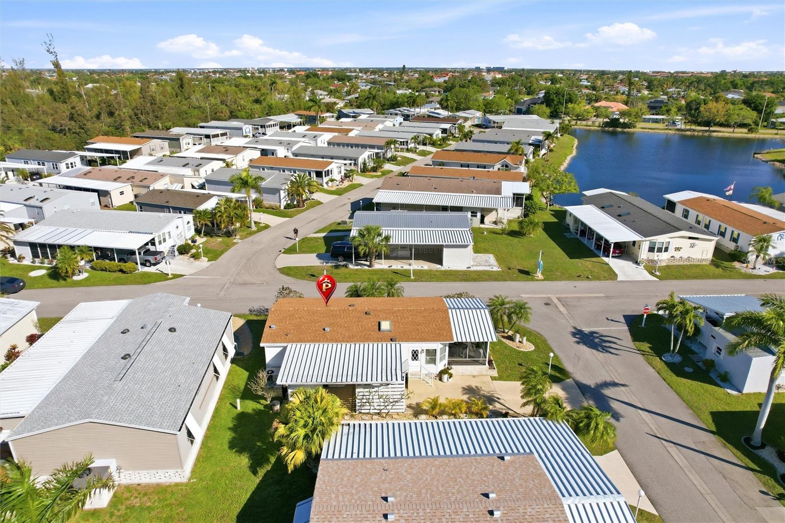 BUTTONWOOD VILLAGE - Residential