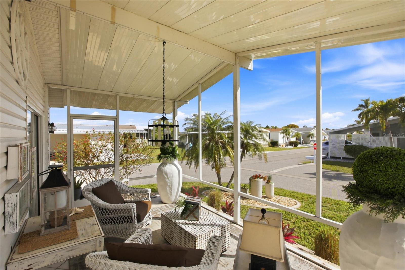 BUTTONWOOD VILLAGE - Residential