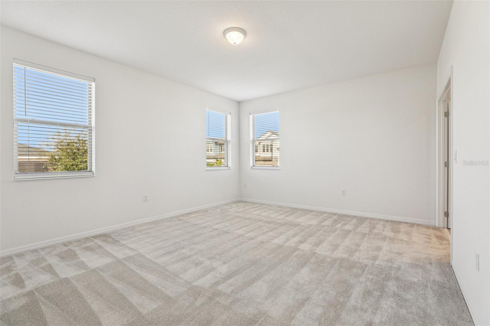 JOHNS LAKE LNDG - Residential