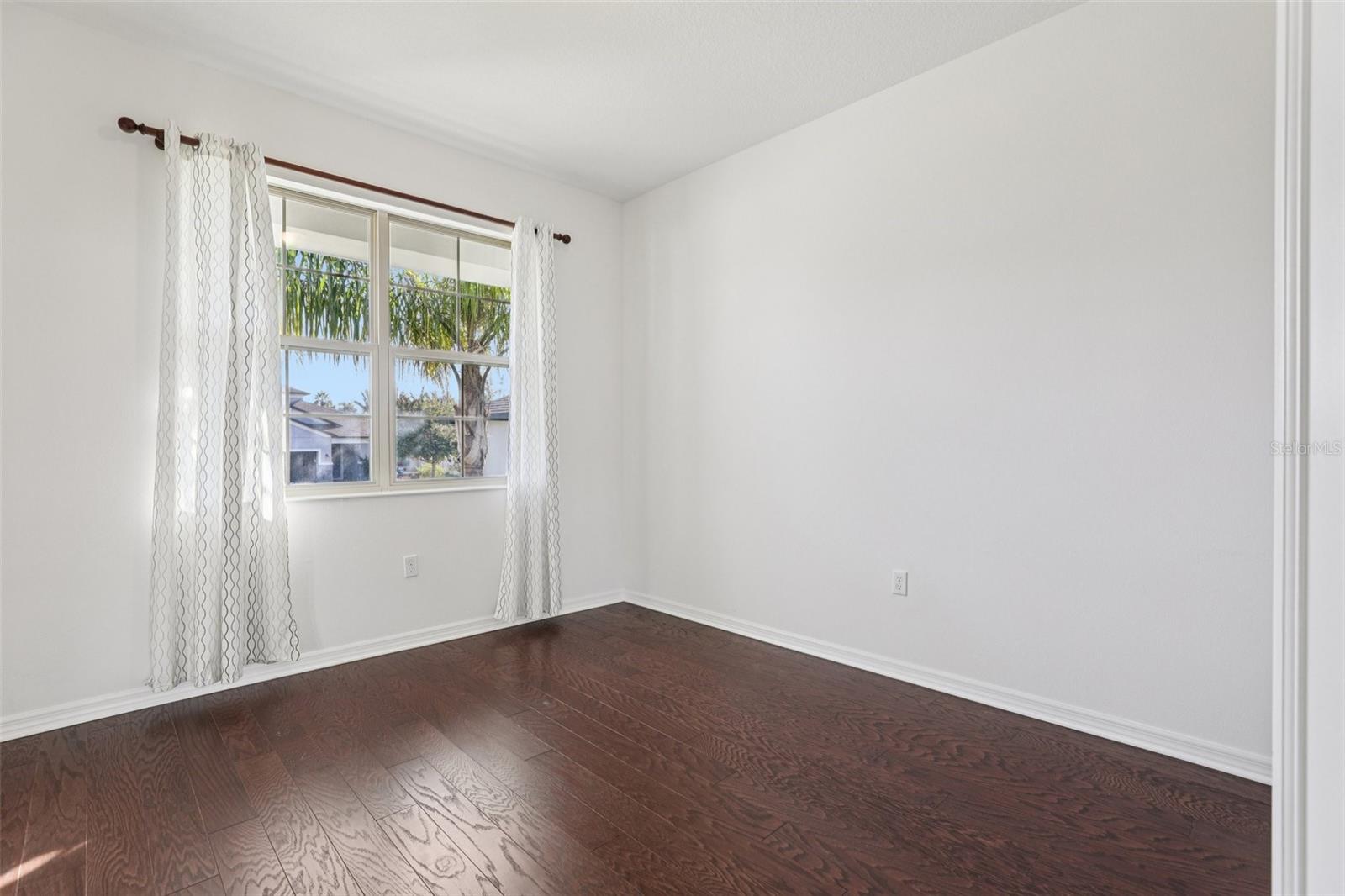 JOHNS LAKE LNDG - Residential