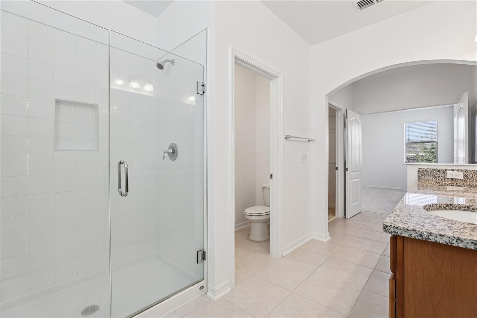 JOHNS LAKE LNDG - Residential