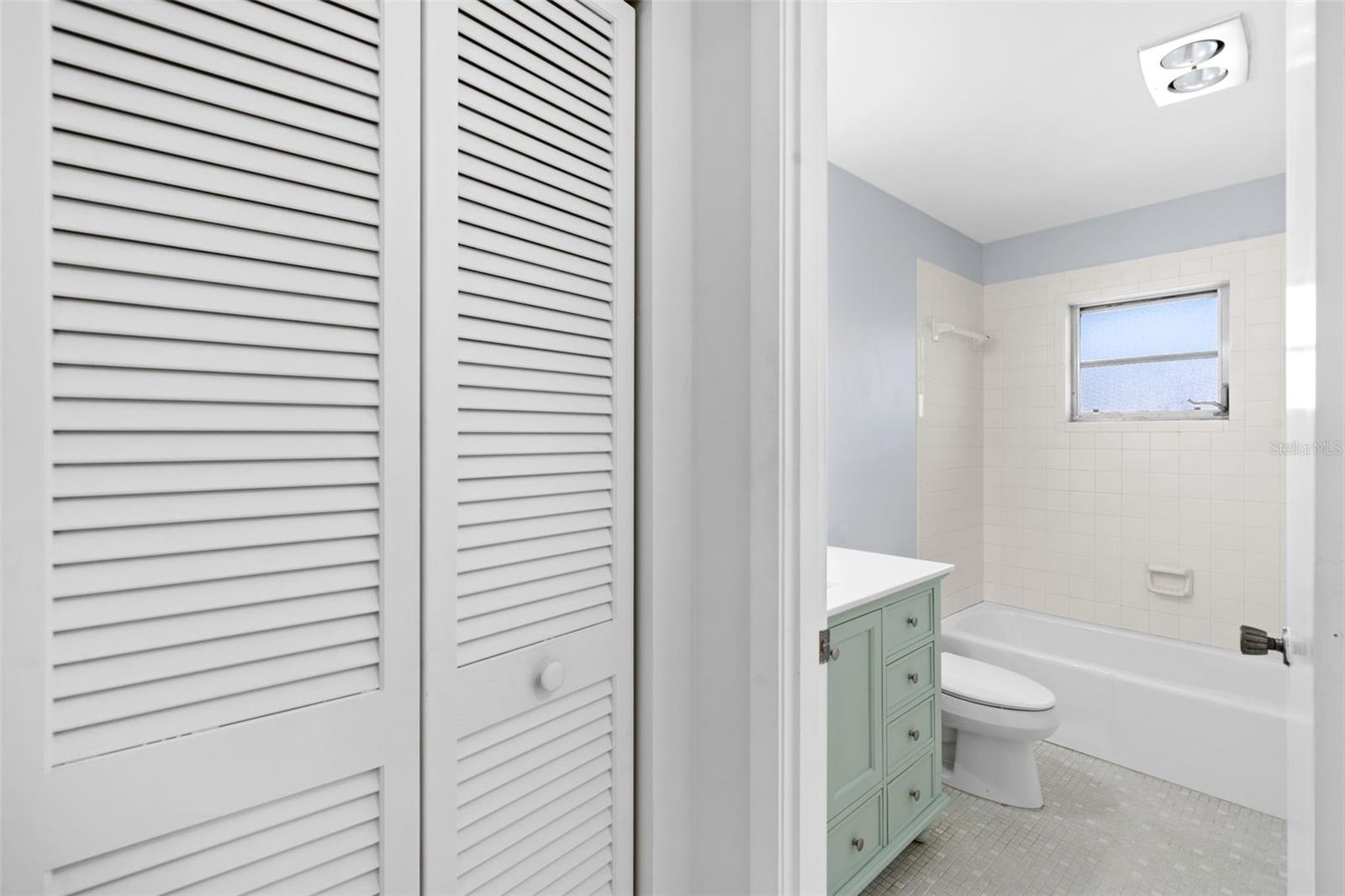 PALM-AIRE AT SARASOTA 9-A - Residential