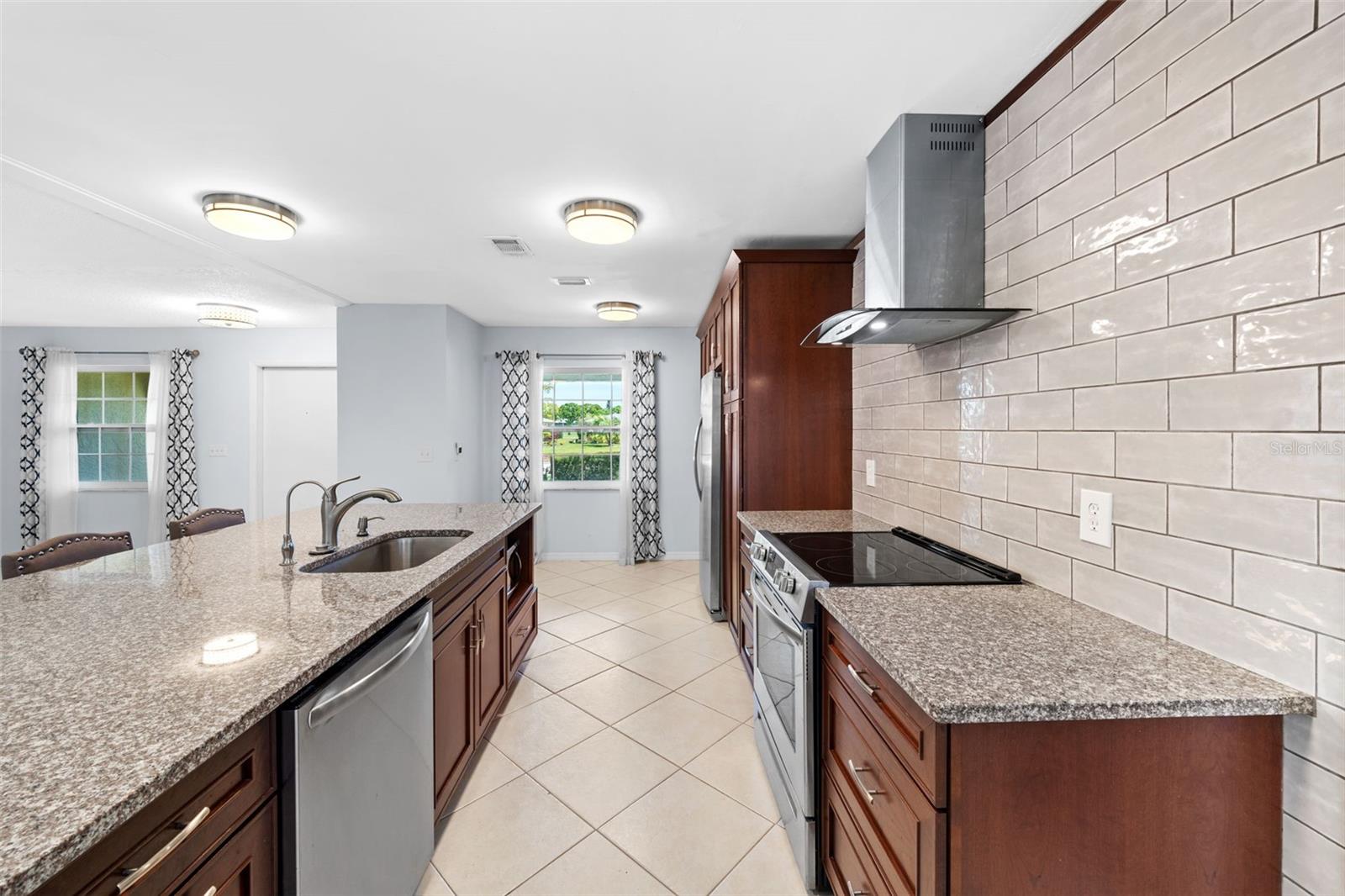 PALM-AIRE AT SARASOTA 9-A - Residential