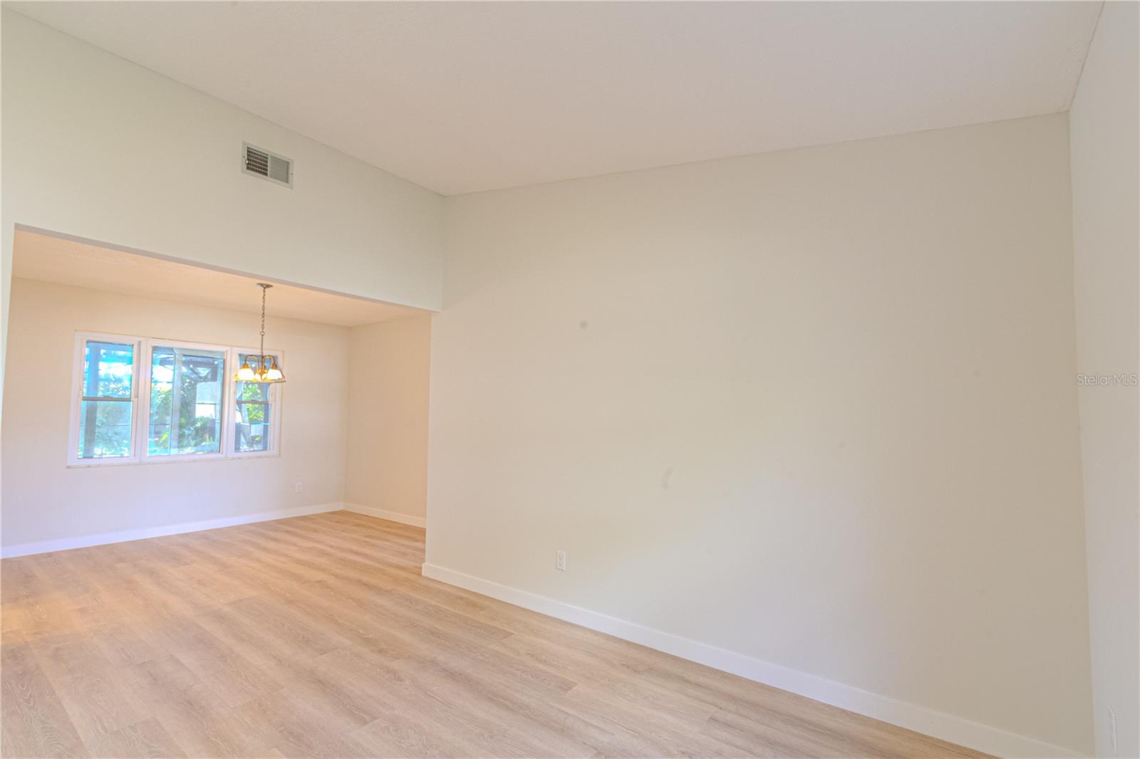 GARDEN LAKE ESTATES UNIT 3 - Residential