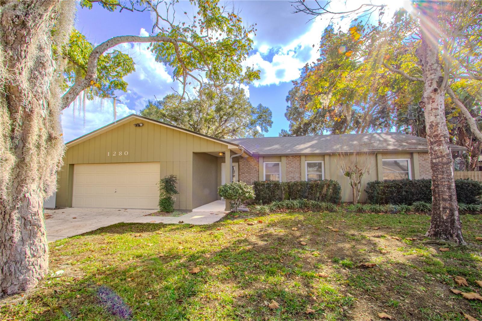 GARDEN LAKE ESTATES UNIT 3 - Residential