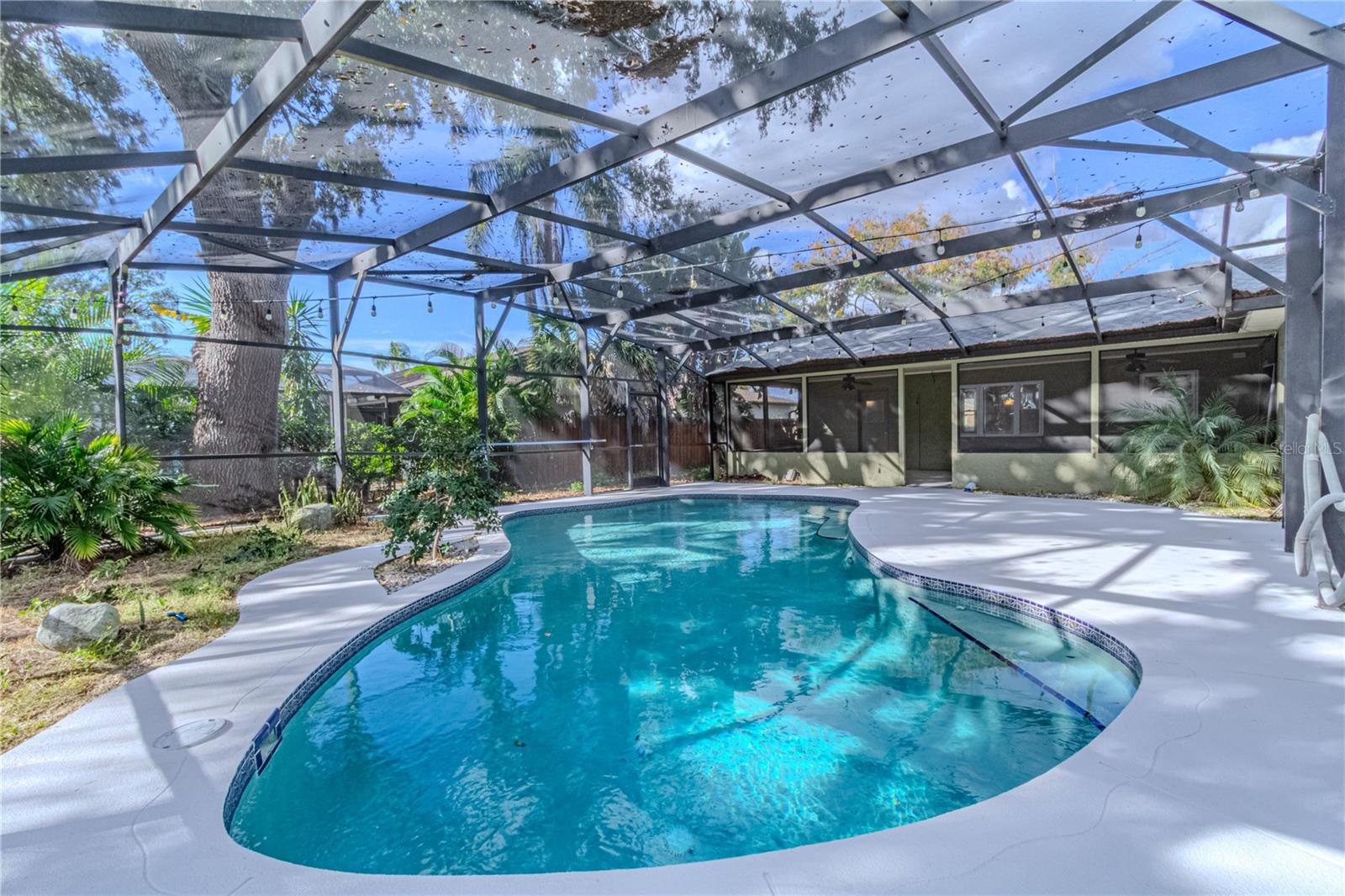 GARDEN LAKE ESTATES UNIT 3 - Residential