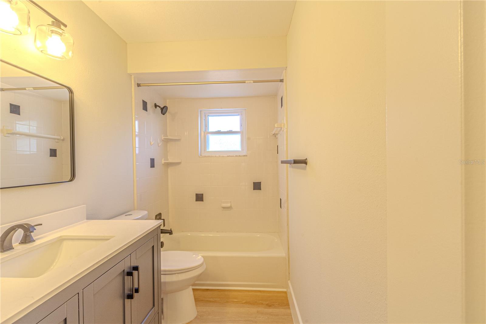 GARDEN LAKE ESTATES UNIT 3 - Residential