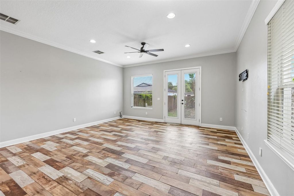 Photo of 2611 E Jefferson Street #4, Orlando, FL 32803 (MLS # O6415009)