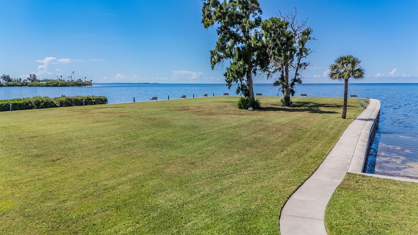 WINDRUSH BAY CONDO - Residential