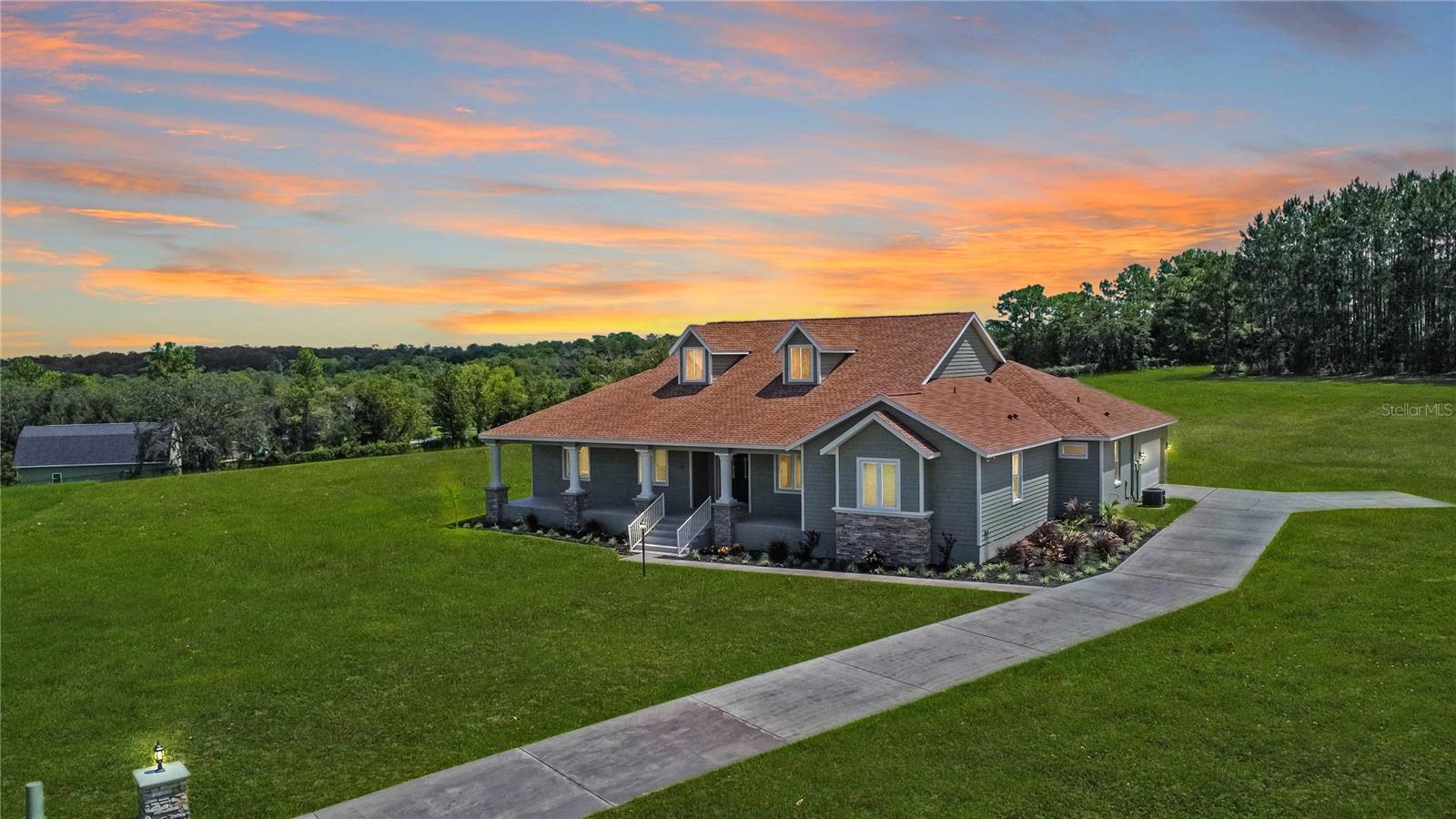 Beautifully remodeled estate style home in the gated community of Shenandoah. Large 4 bedroom, 4.5 bath pool home. Each bedroom has it's own ensuite plus a half bath for the pool. Formal dining room and eat in kitchen. This home is extra bright, airy and welcoming. High ceilings through out the home. Fresh paint inside and out, new pool pavers, new flooring, vanities, modern electric fireplace, updated kitchen and so much more.