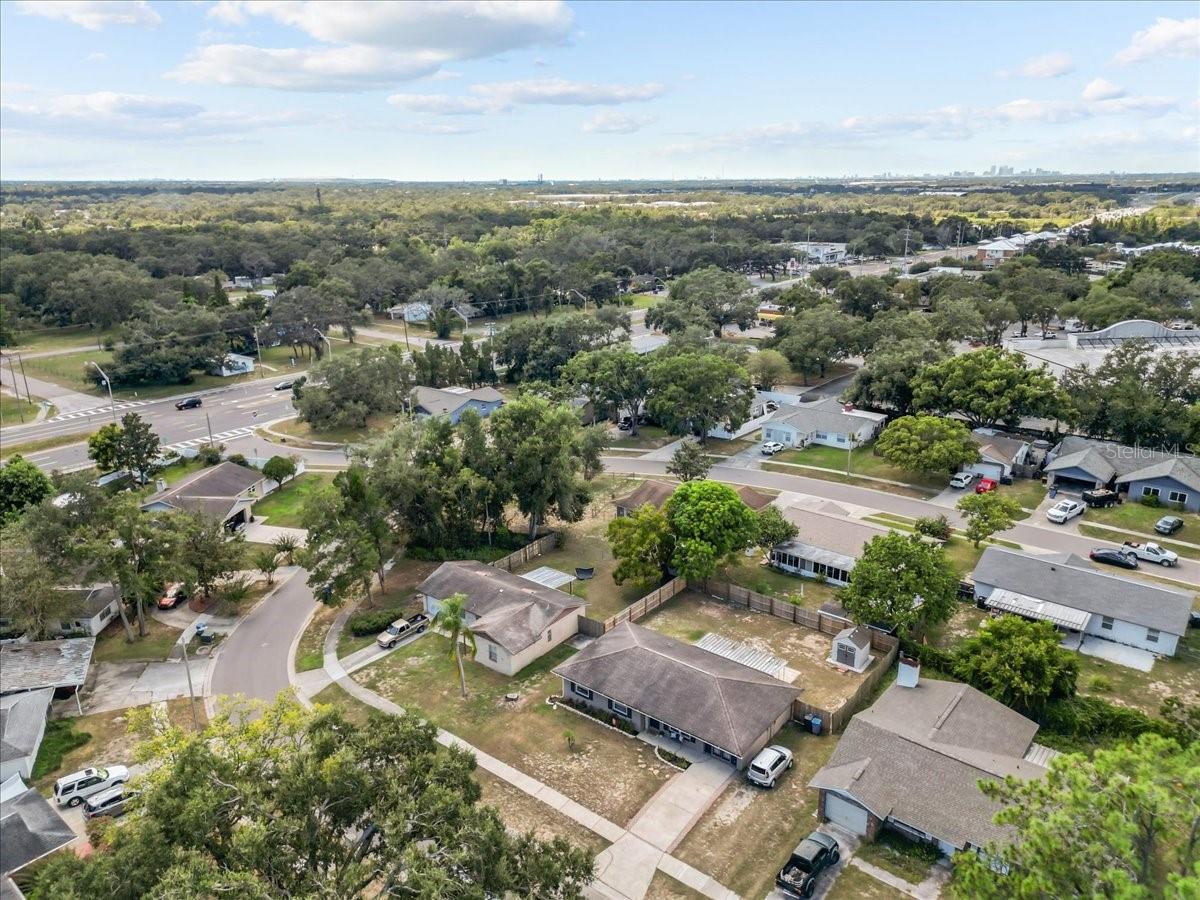 PRESIDENTIAL MANOR - Residential